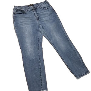 Judy Blue Jeans Womens Size 15 (32) Relaxed Fit JB88226 Mineral Wash Stretch